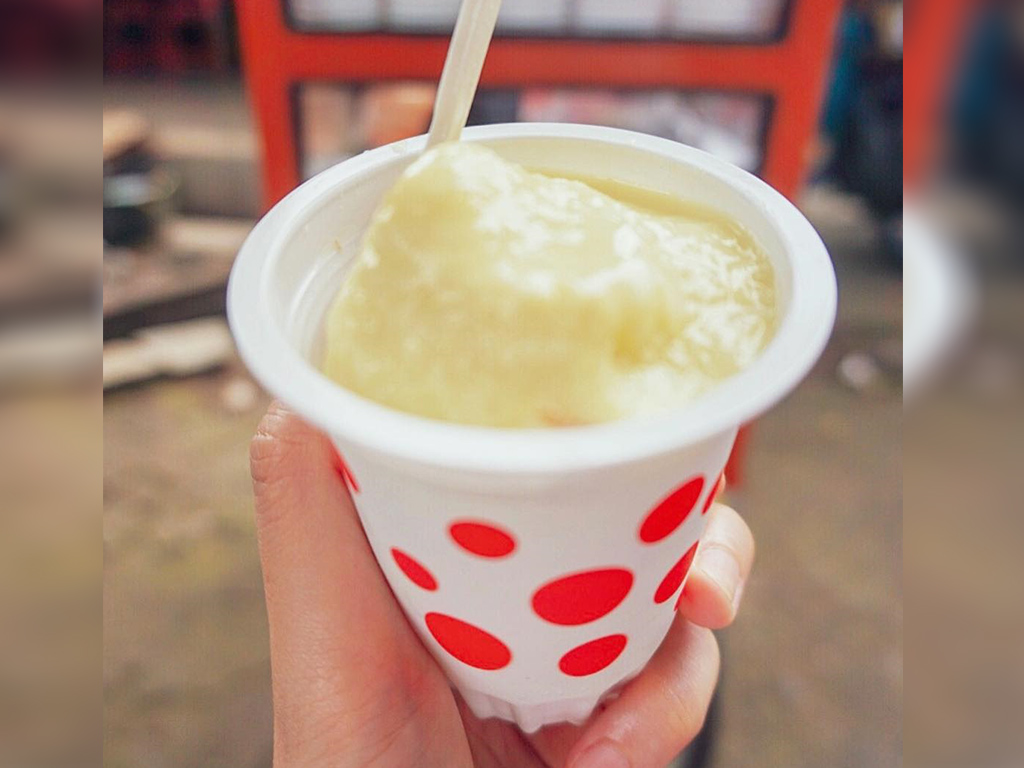 Inovasi Minuman Terbaru: Es Krim Float Rasa Durian yang Menggugah Selera
