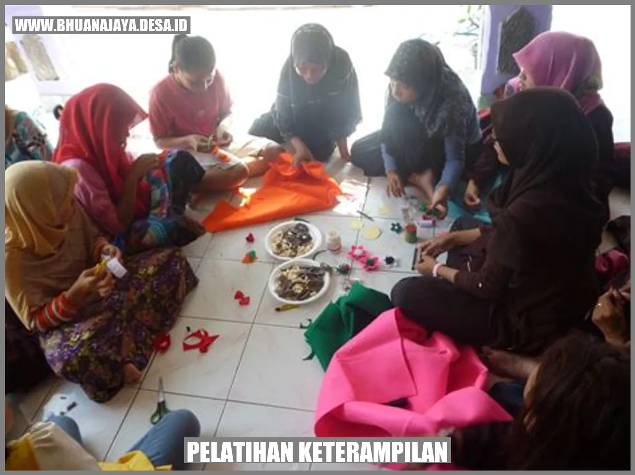 Pelatihan Keterampilan untuk Perempuan Desa Bendasari: Solusi Meningkatkan Kesejahteraan