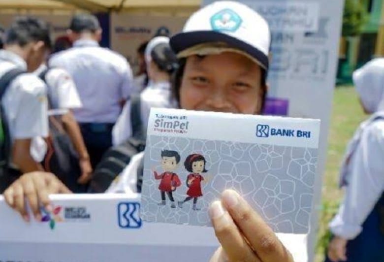 Inspirasi dari Anak Desa yang Berprestasi di Bidang Akademik