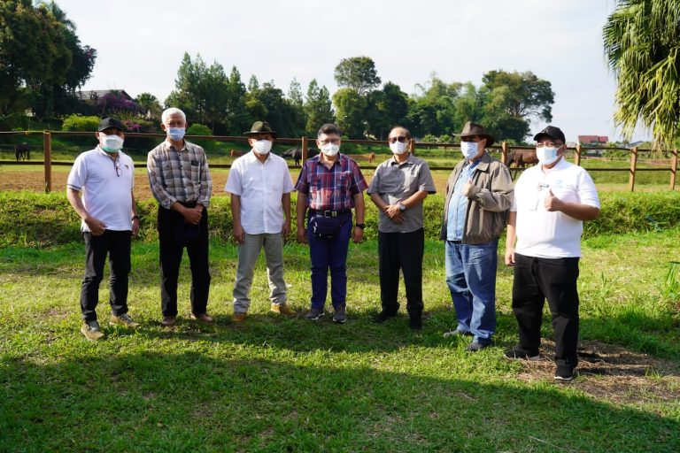 Program Desa untuk Meningkatkan Kesejahteraan Peternak Lokal
